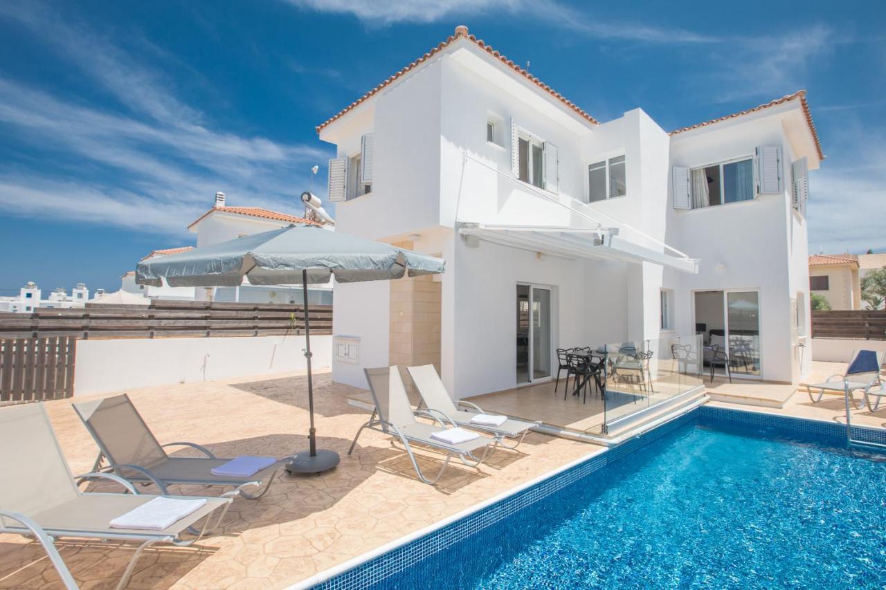Elite Luxury Villa Paralímni Eksteriør bilde