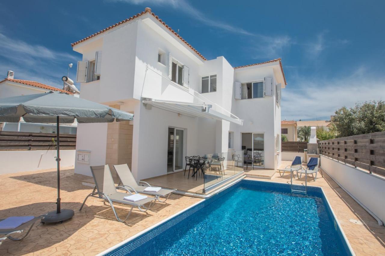 Elite Luxury Villa Paralímni Eksteriør bilde