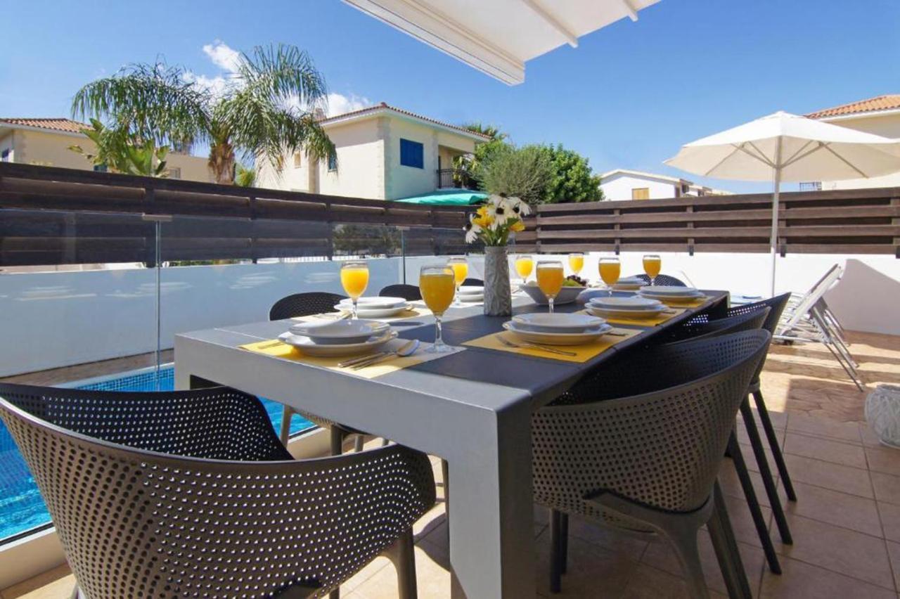 Elite Luxury Villa Paralímni Eksteriør bilde