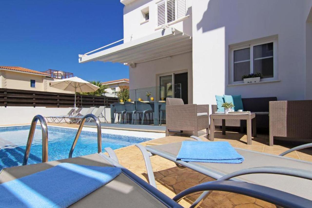 Elite Luxury Villa Paralímni Eksteriør bilde